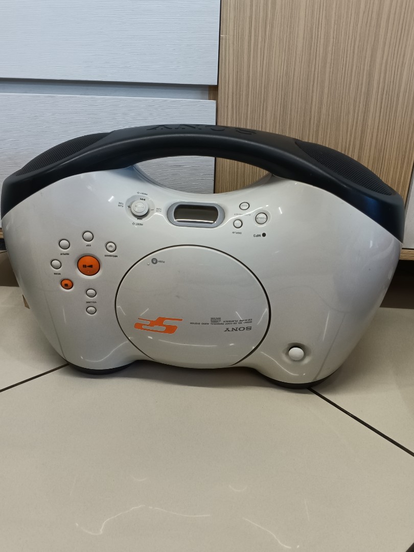 レトロSony ZS-X3CP Personal Audio System