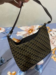 (Category: ) located in . Submitted by alaiaaaaa (Listing ID 1250040873, Image 1). Description: .