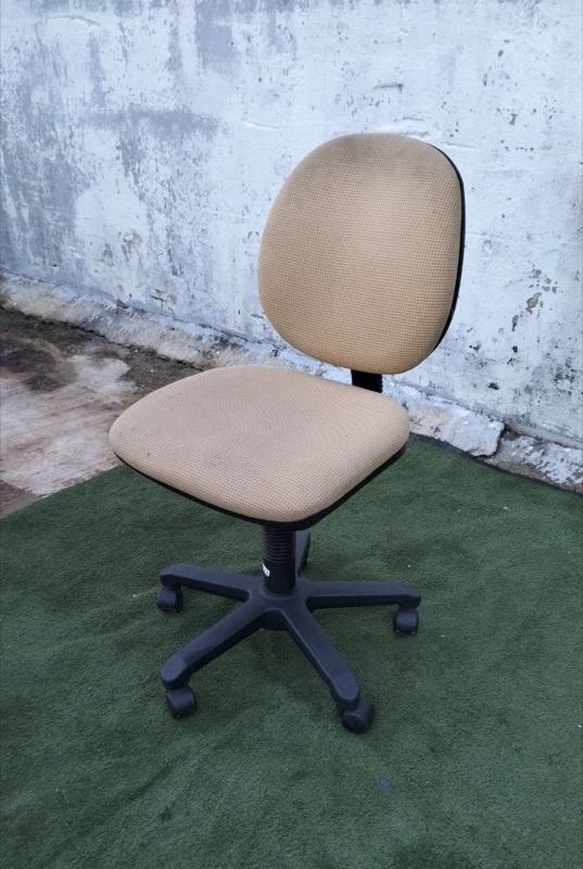 W81K Kerusi Beroda Typist Chair Fabric Gold, Furniture & Home Living