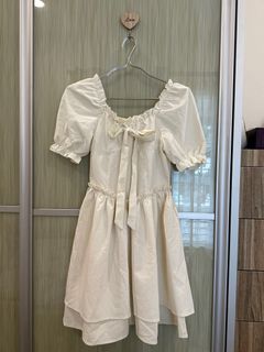 White Elegant Dress for sale!