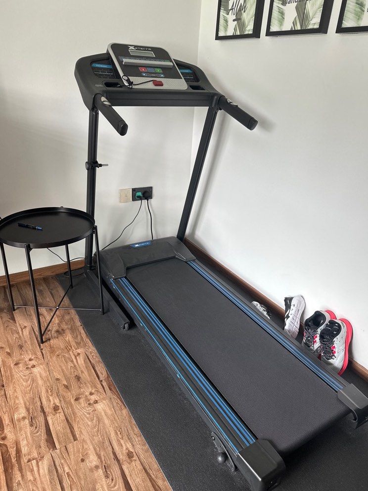 Xterra treadmill, Sports Equipment, Exercise & Fitness, Cardio