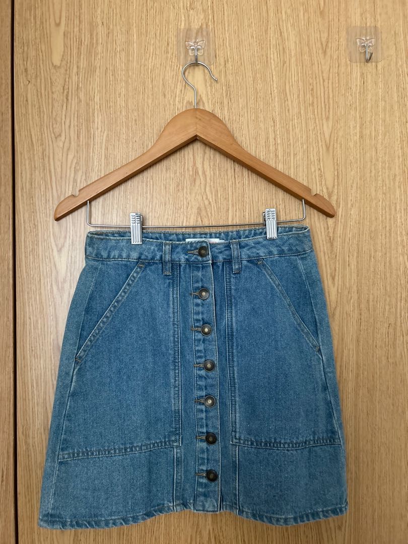 Zalora denim skirt Women s Fashion Bottoms Skirts on Carousell