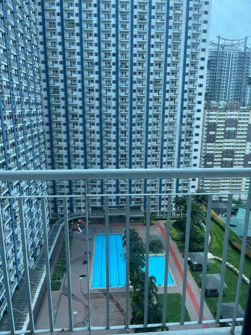 2 bedroom at SM Light Residences Pioneer Mandaluyong, Property, For ...