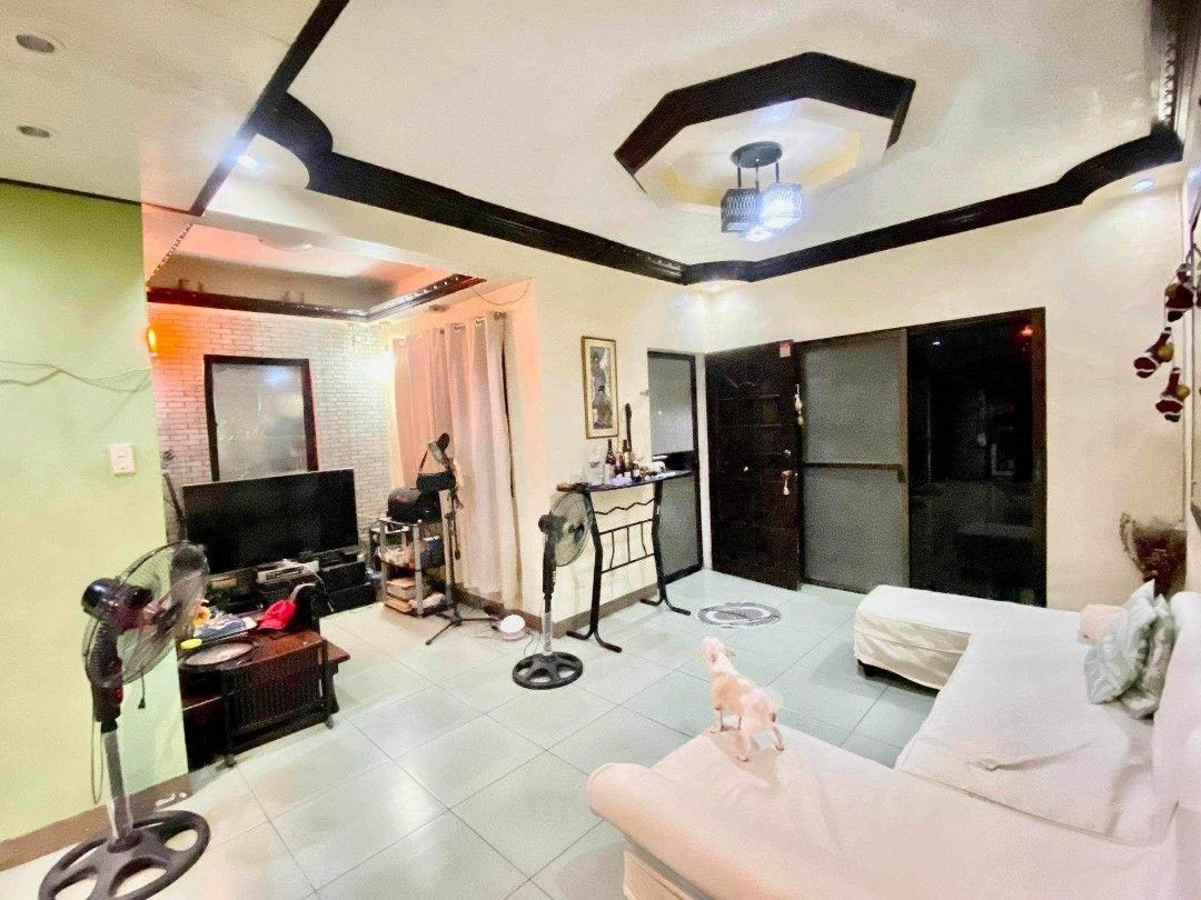 Introducing this stunning 5bedroom, 2bathroom house in Buhay Na Tubig