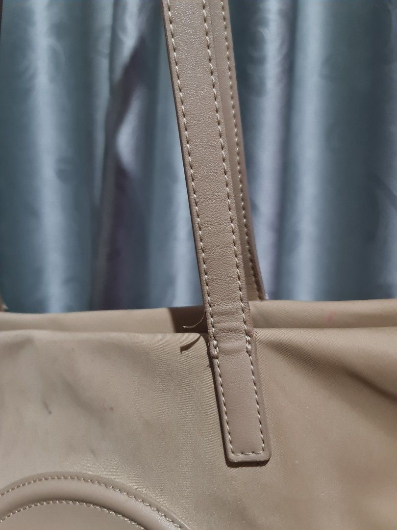 Aaliya Nylon Tote Bag – Buttonscarves