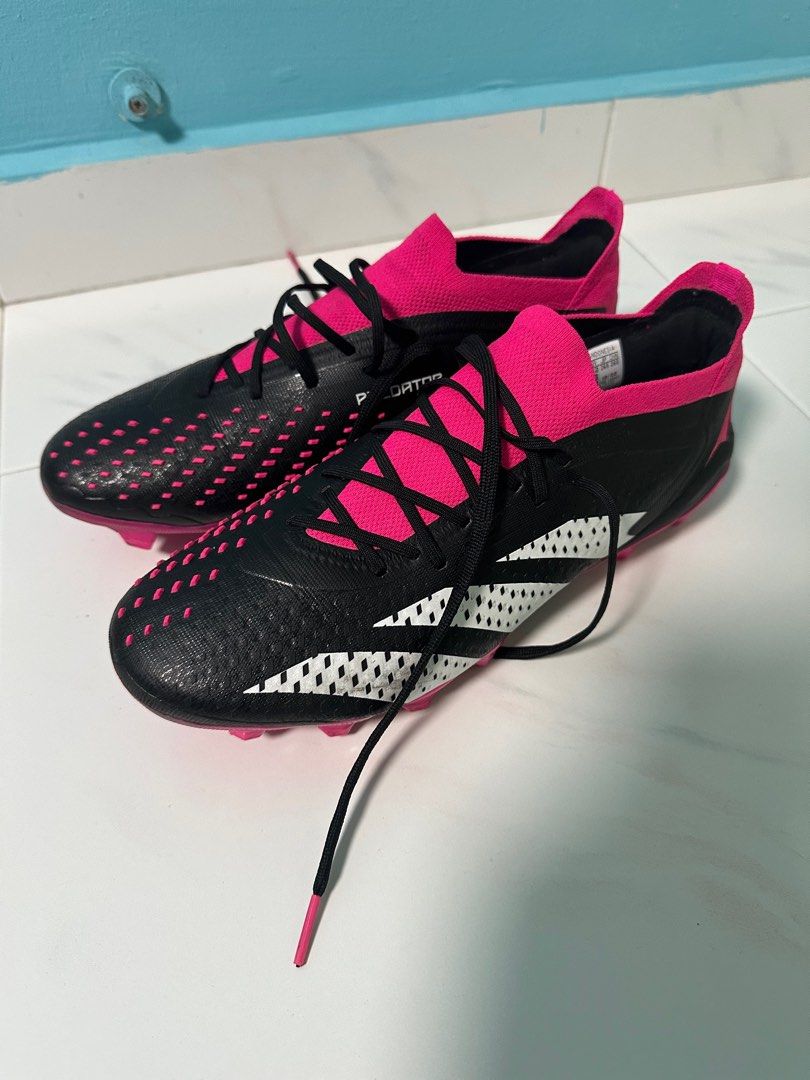 Asics predator hot sale