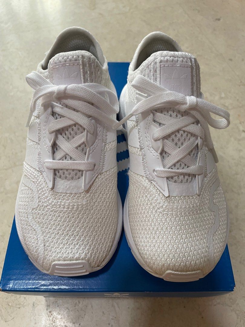 White adidas cheap swift run kids