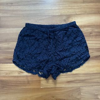 (Category: ) located in . Submitted by smellsgreen (Listing ID 1250258586, Image 1). Description: .