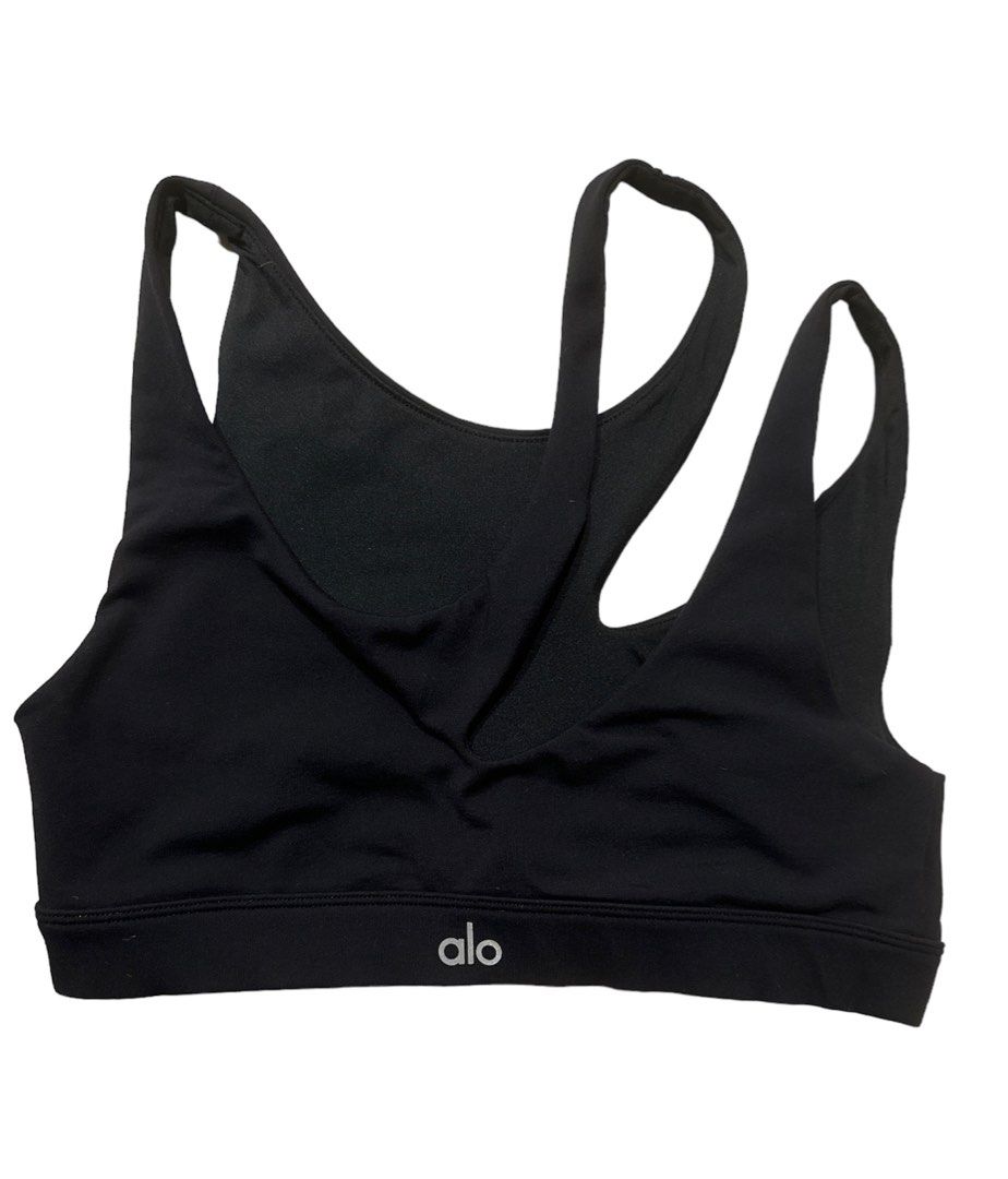 Aloyoga Peak Bra in Black, 女裝, 運動服裝- Carousell