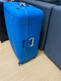 American tourister luggage XL