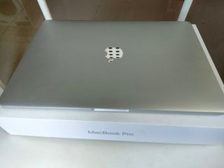 Applr macbook pro 13 touchbar