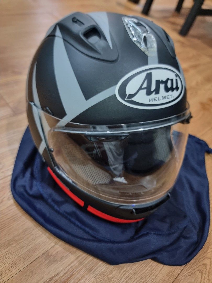 Harga helm arai maverick outlet vinales
