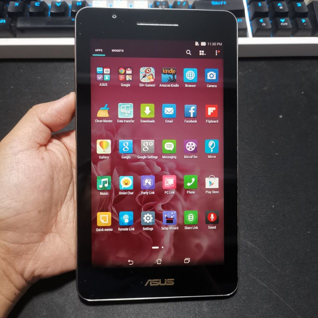 ASUS fonepad 7 K01N (SIM) | Item Code: 68 (Category: Asus) located in Caloocan City. Submitted by christian.montalban (Listing ID 1250241047, Image 3). Description: ASUS fonepad 7 K01N (SIM) | Item Code: 68 Price: P1,799.00 Color: Black 8GB ROM | 1GB RAM 7" IPS LCD Display 3,950 mAh Li-Ion Non-Removable Battery OS: Android 4.4.2 Issue: Line on LCD Package: Tablet Only. Location: North Caloocan For Meetup: SM Fairview COD (Shipping Fee covered by 