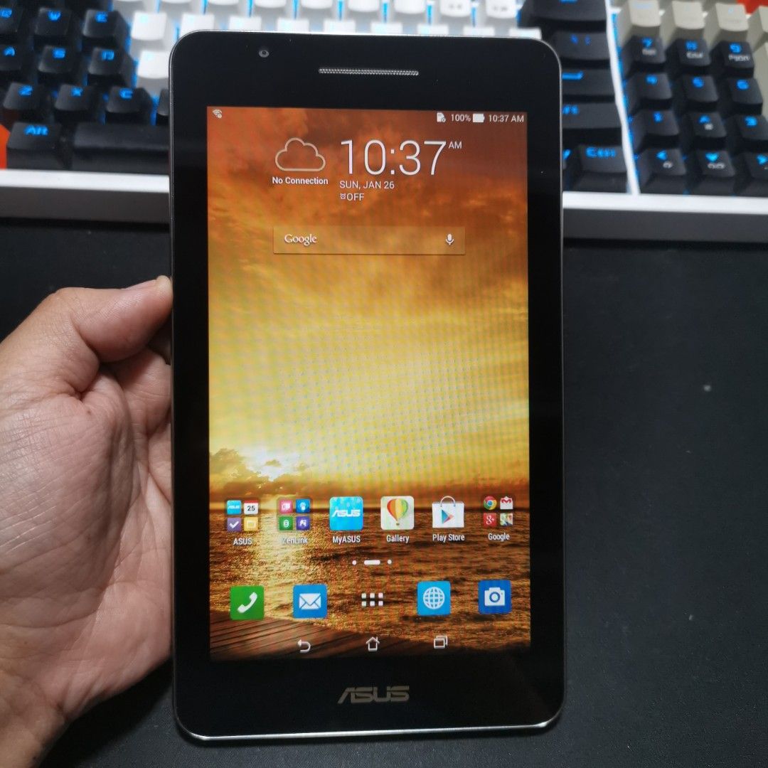 ASUS fonepad 7 K01N (SIM) | Item Code: 62 (Category: Asus) located in Caloocan City. Submitted by christian.montalban (Listing ID 1250244120, Image 2). Description: ASUS fonepad 7 K01N (SIM) | Item Code: 62 Price: P2,599.00 Color: Black 8GB ROM | 1GB RAM 7" IPS LCD Display 3,950 mAh Li-Ion Non-Removable Battery OS: Android 4.4.2 Package: Tablet Only. Location: North Caloocan For Meetup: SM Fairview COD (Shipping Fee covered by Buyer) - Actual Pho
