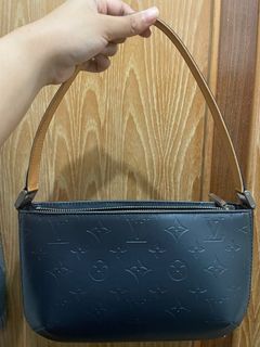 Authentic Louis Vuitton Mat Fowler Blue