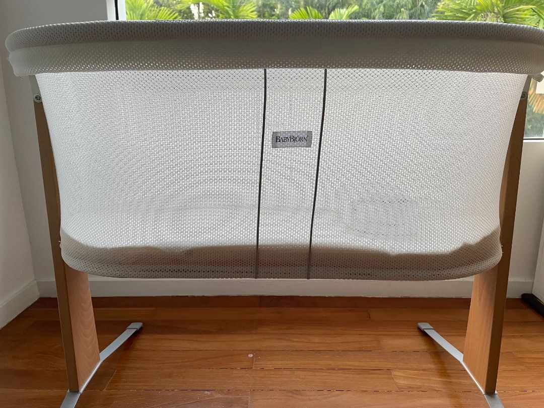 Baby bjorn bassinet used on sale