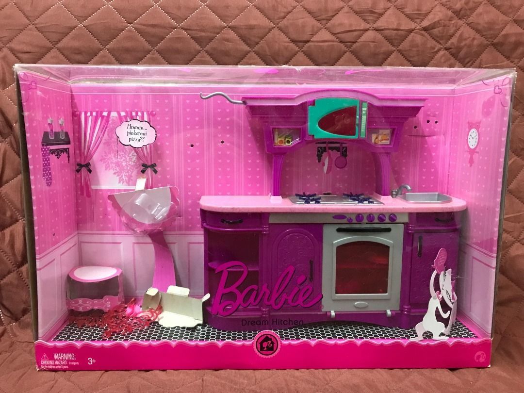 Barbie store dream kitchen