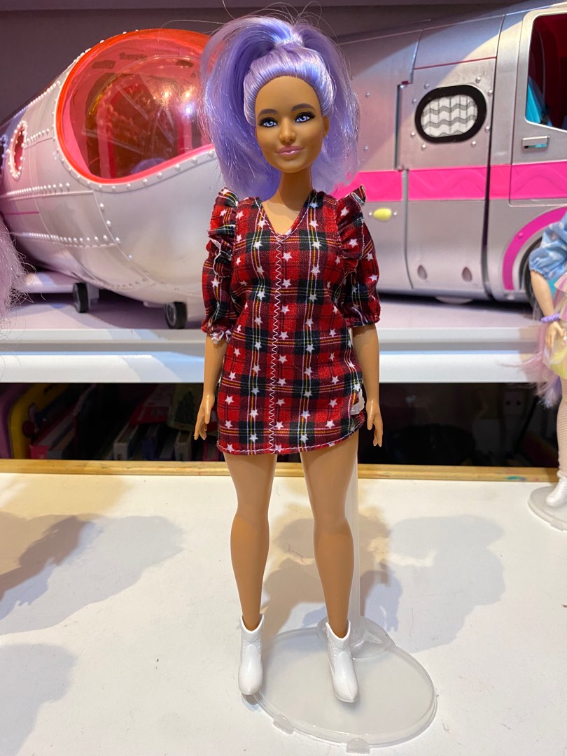 Barbie Fashionistas Doll #157, Curvy with Lavender Hair Wearing Red ...
