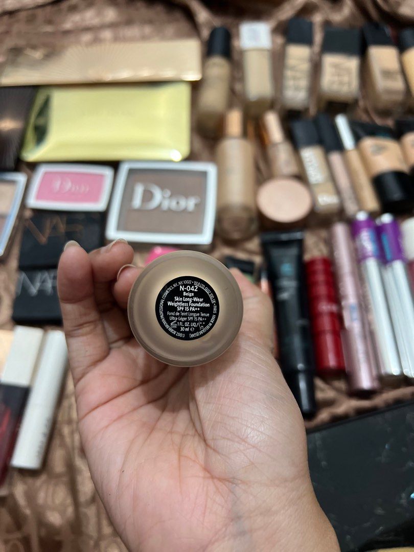 Bobbie Brown Foundation (Category: Makeup) located in Sogod. Submitted by beeeeehhhh (Listing ID 1250313527, Image 2). Description: Swatch Once. Not my Shade too dark for me. Personally brought from Rustan’s Ayala Cebu..