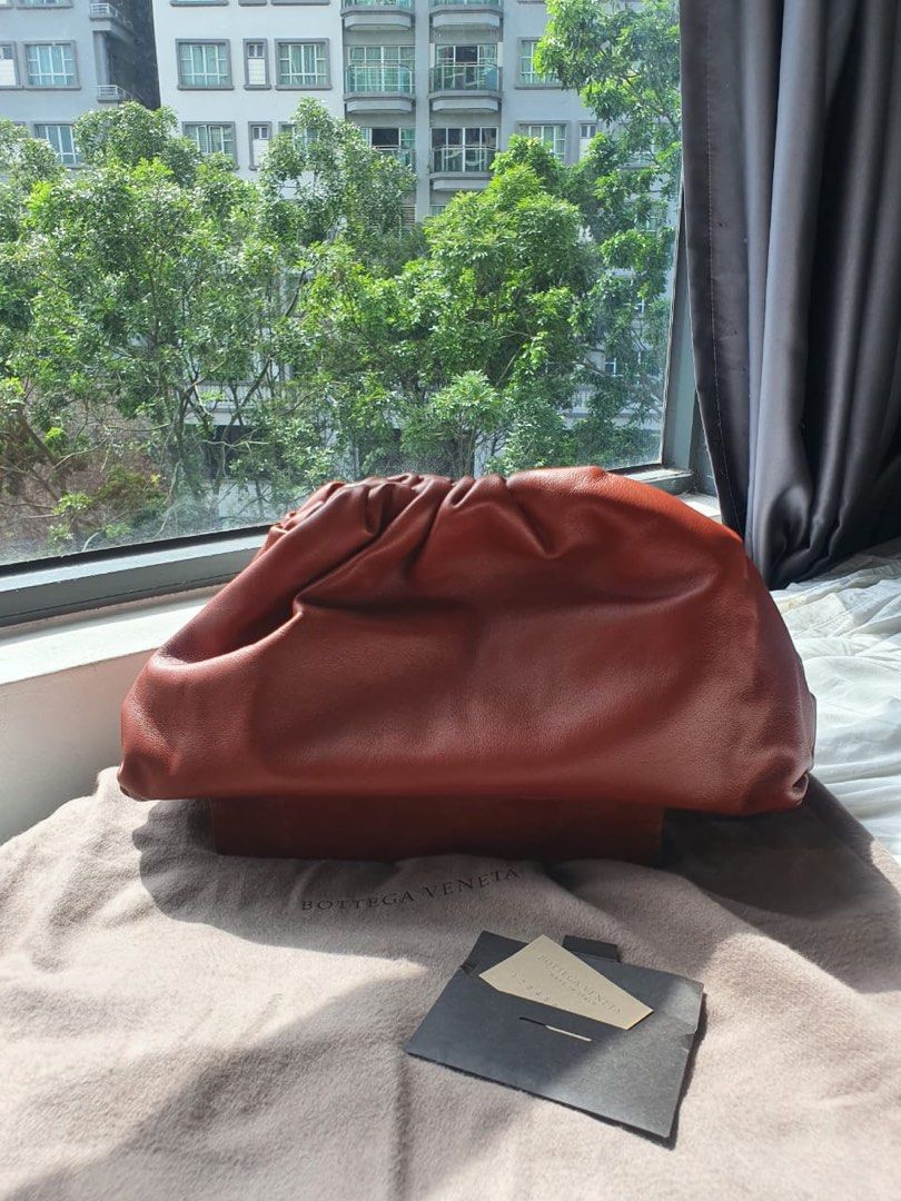 Rust clearance clutch bag