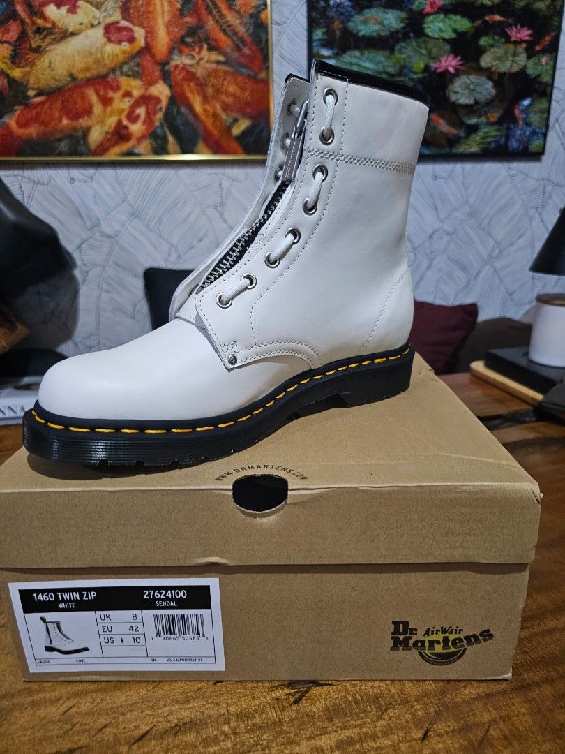 BRAND NEW AND ORIGINAL Dr. Martens 1460 Twin Zip Boots Men s