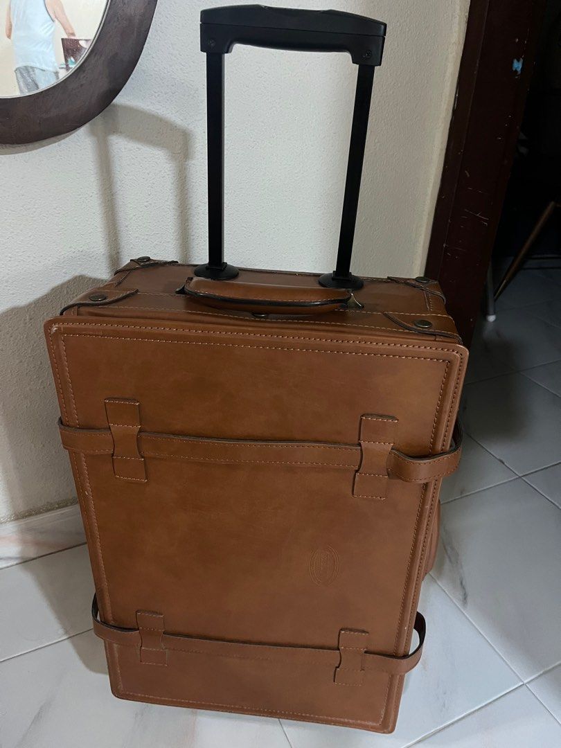 Vintage luggage store brands