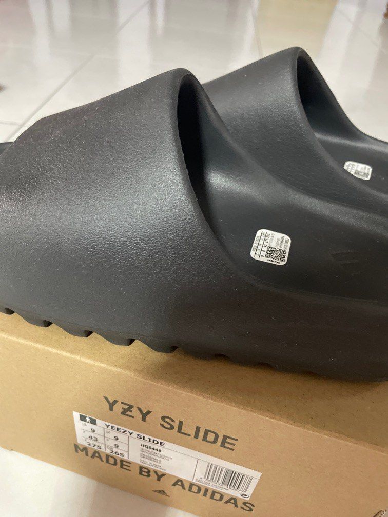 brand new yeezy slides