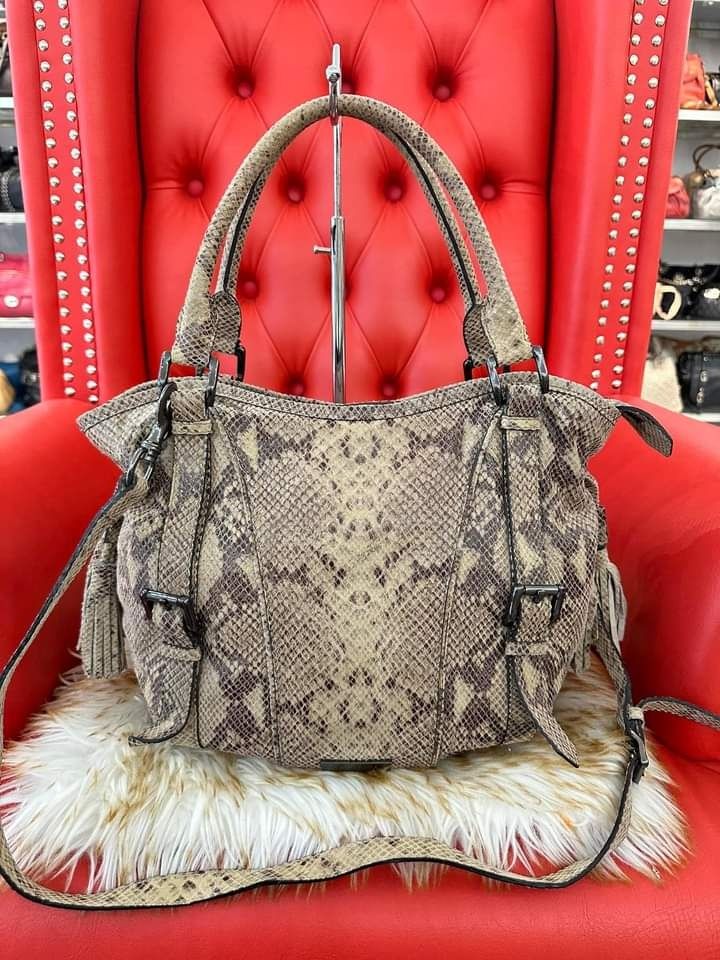 Burberry medium studded deals leather hobo bag