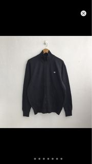(Category: ) located in . Submitted by 88store88 (Listing ID 1250195400, Image 1). Description: .