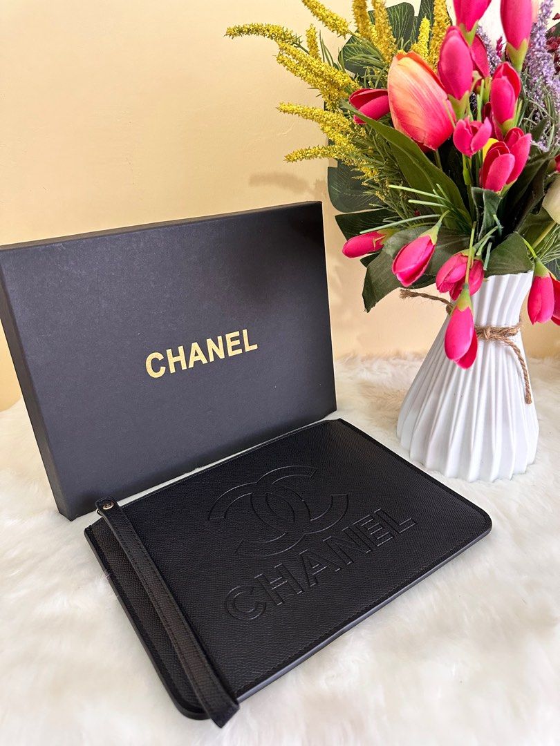 Chanel Document pouch/clutch (Category: Luxury Bags & Wallets) located in Caloocan City. Submitted by thrifter_mnl (Listing ID 1250195743, Image 2). Description: 🌸comes with box 🌸nice in actual 🌸with card slots inside 🌸 with holo sticker.