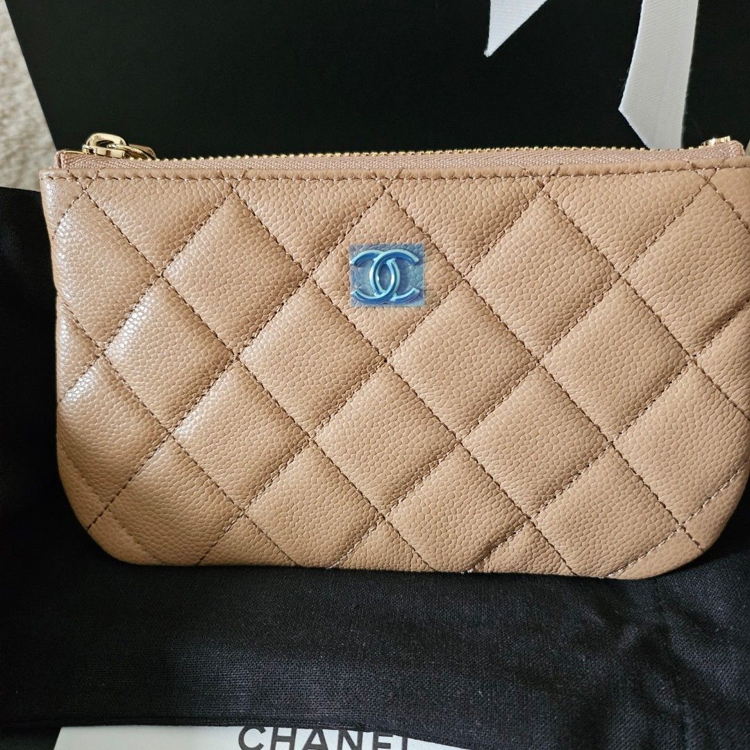 Chanel mini 2025 o case size