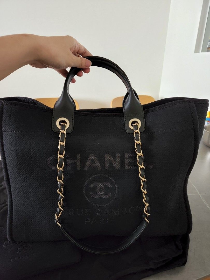Chanel medium online deauville tote