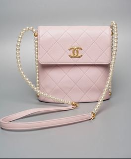 21S Light Pink / Rose Clair Calfskin Quilted All About Pearls Small Hobo Bag
