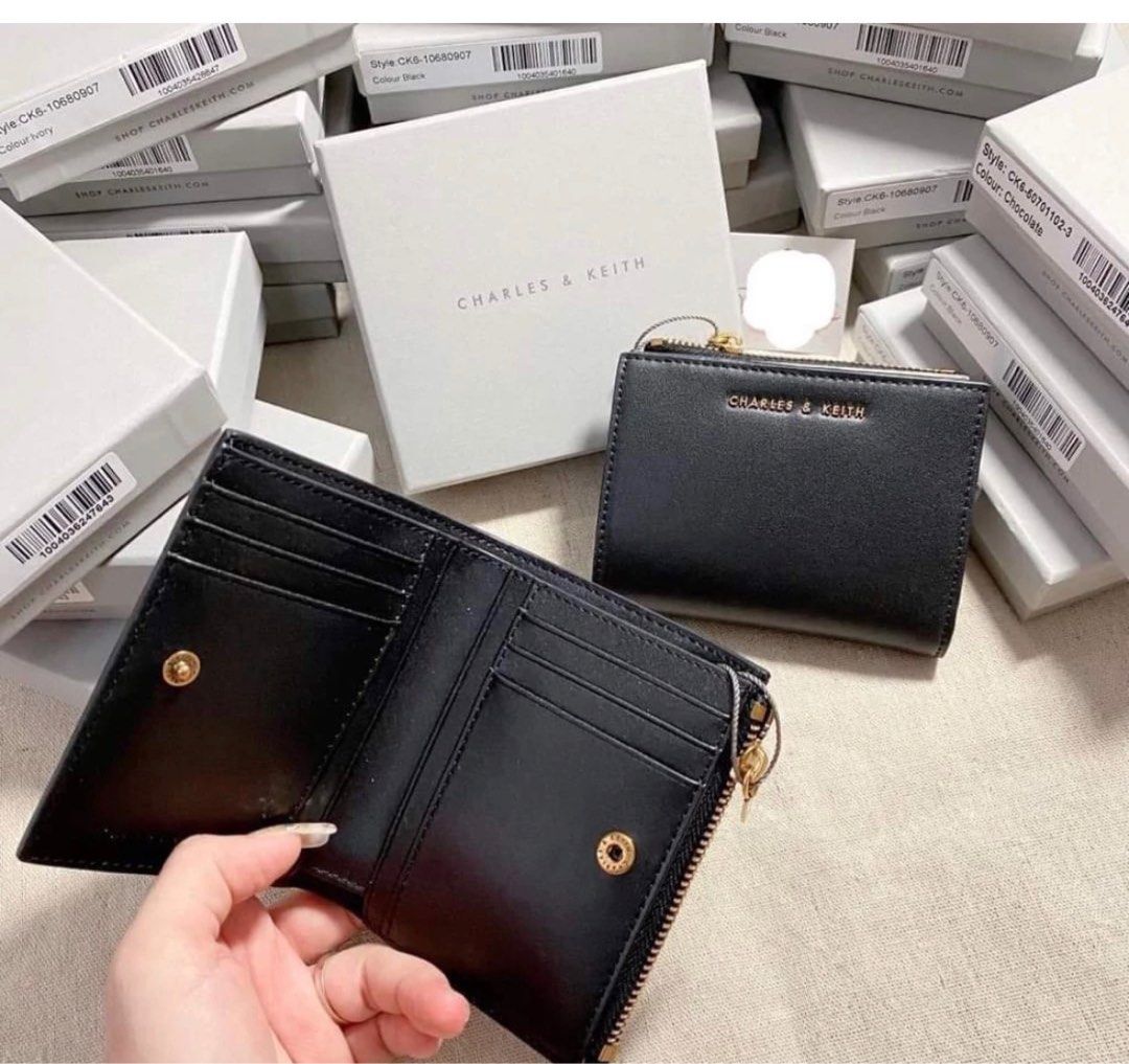 Dompet charles and keith original 2 colours