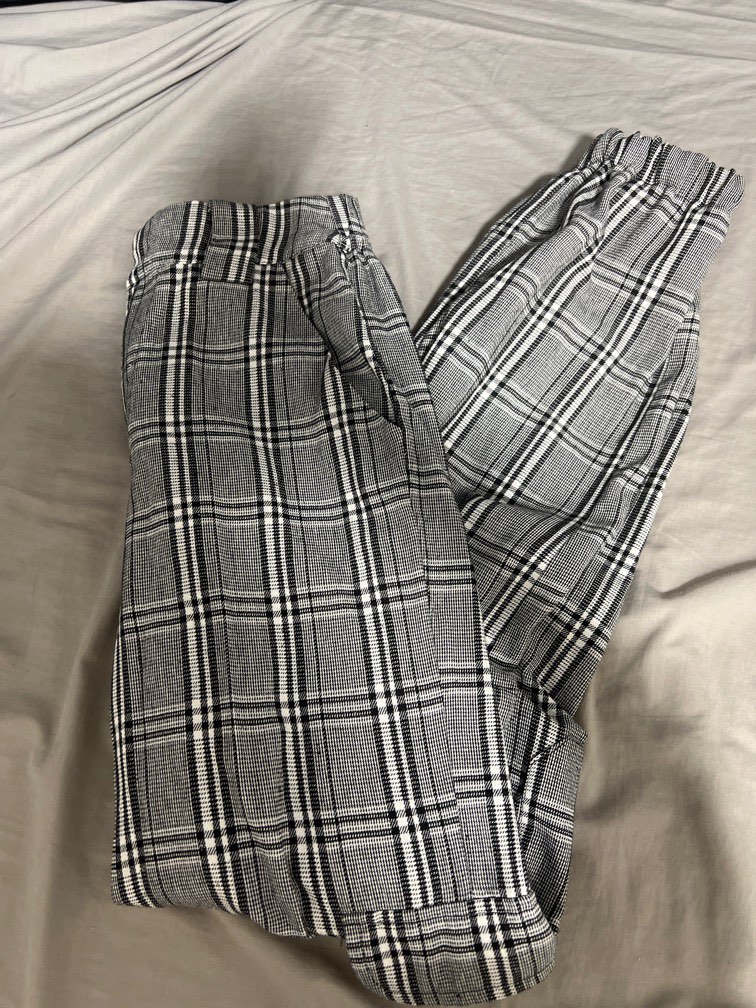 Checkered cargo hotsell trousers
