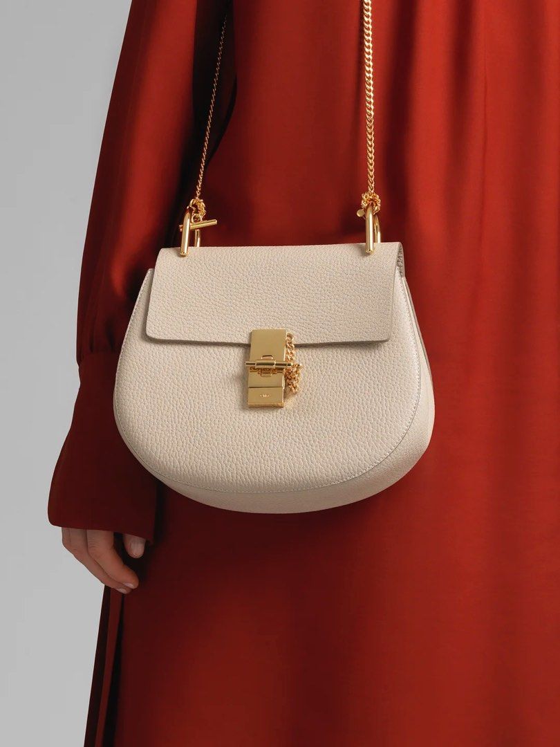 Chloe drew store abstract white