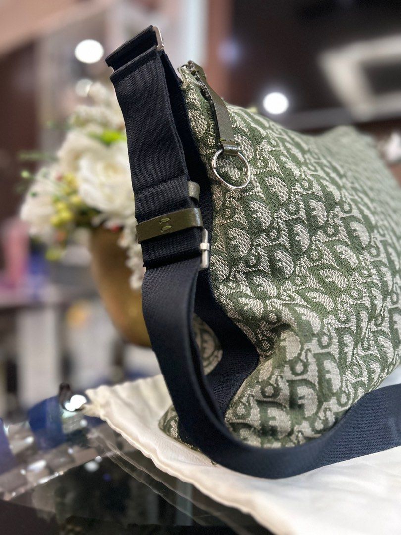 Dior trotter shoulder clearance bag