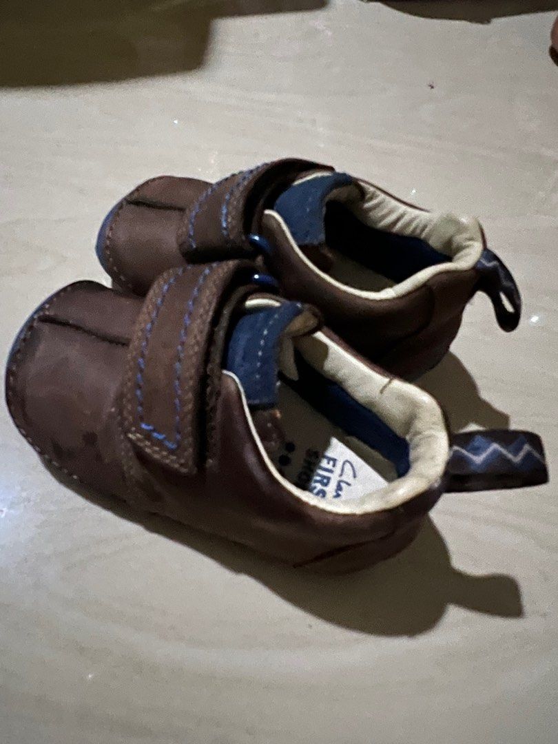 clarks baby boy shoes