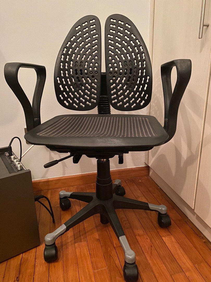Computer chair courts shop