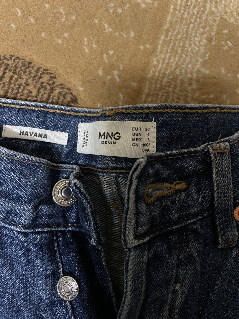 MNG Blanca Cropped Straight Jeans Size 8