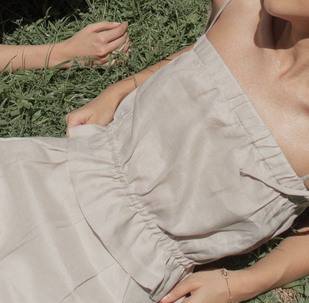 Laya Customized Top Women S Fashion Tops Blouses On Carousell