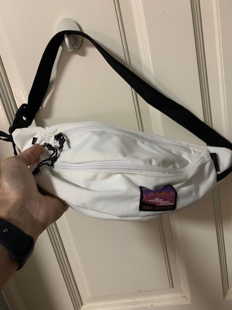Decathlon fanny pack hot sale