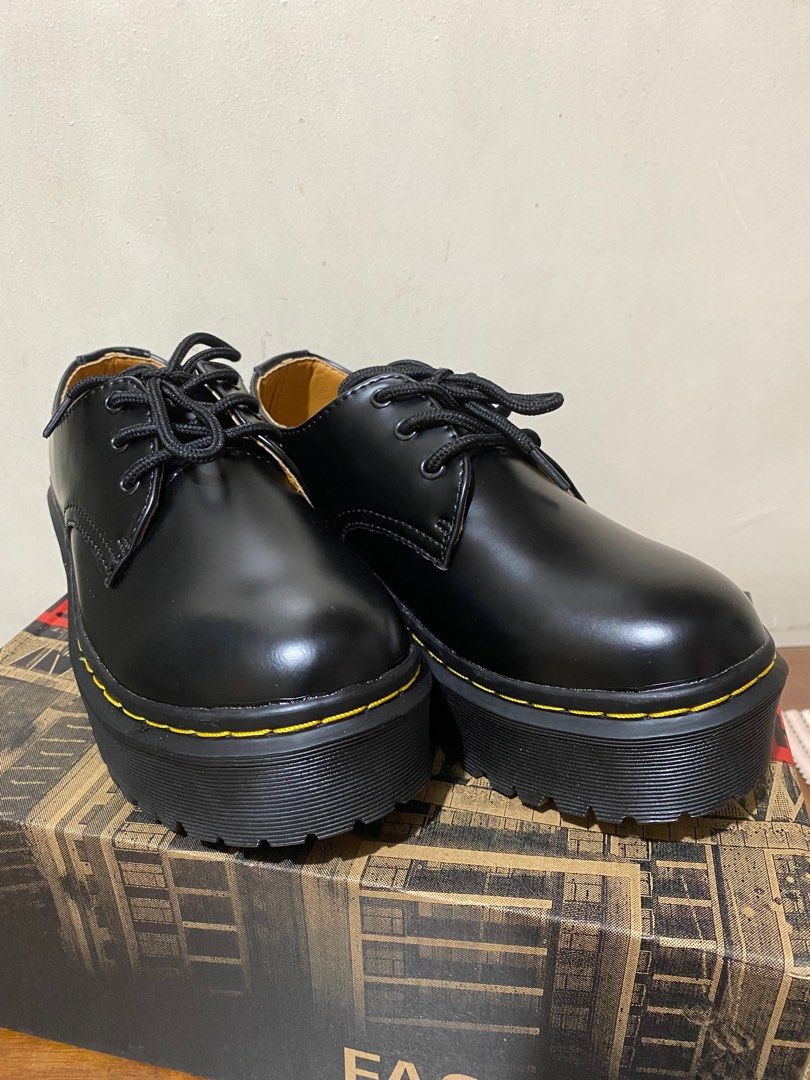 dupe dr martens