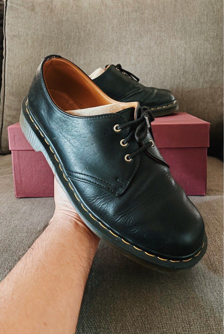 Horween dublin deals dr martens