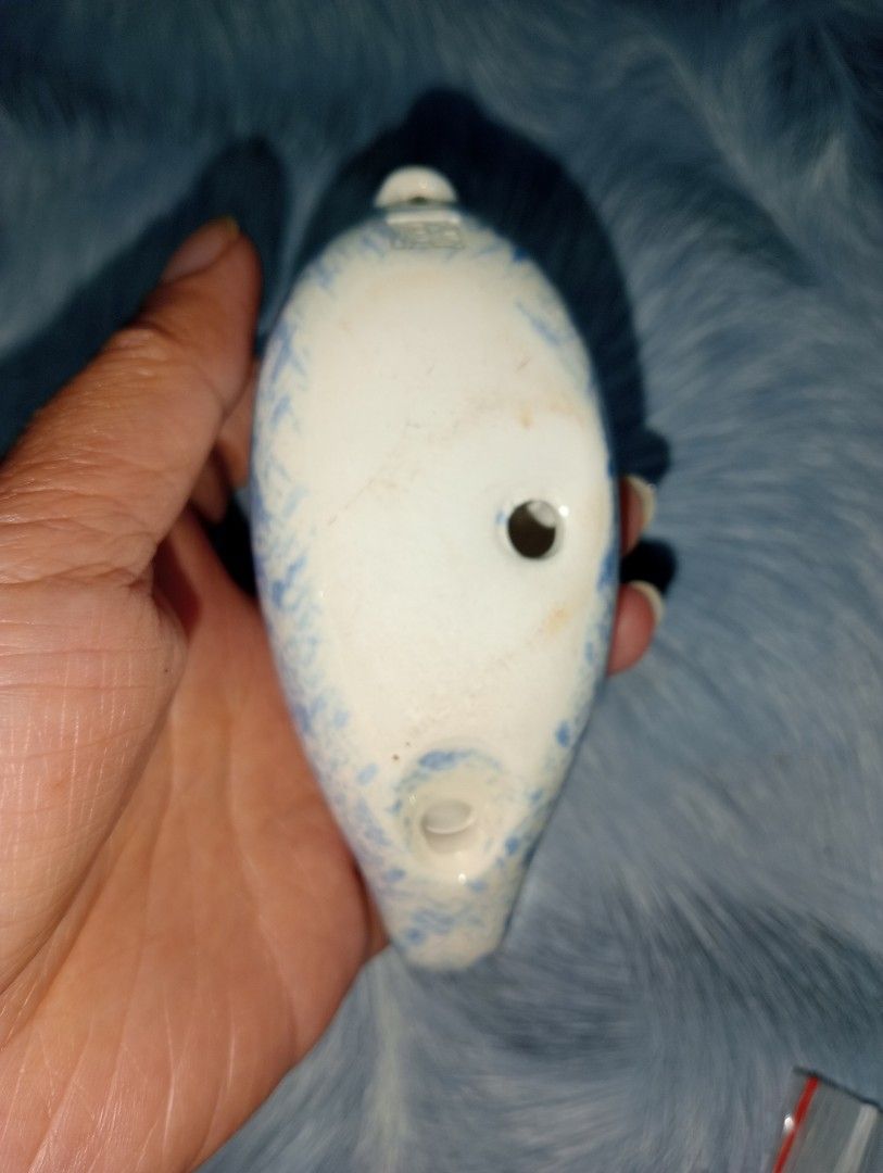 Duck 8 Hole Ocarina with minor crack (Category: Musical Instruments) located in Baguio. Submitted by VanveVintage (Listing ID 1250347945, Image 2). Description: .