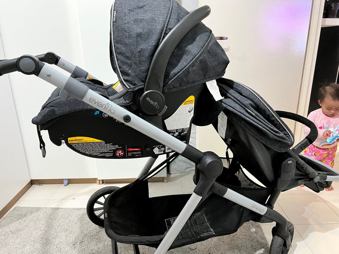 Evenflo Xpand Pivot (Double Stroller) + Infant Car Seat Bracket, Babies