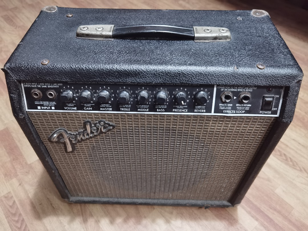 Fender Sidekick 25RX guitar amplifier, Hobbies & Toys, Music