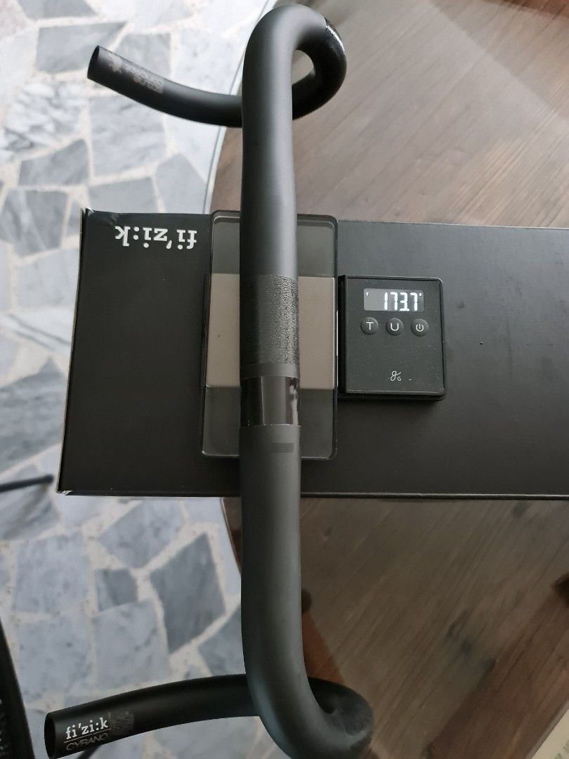 Fizik cyrano 00 bull handlebar hot sale