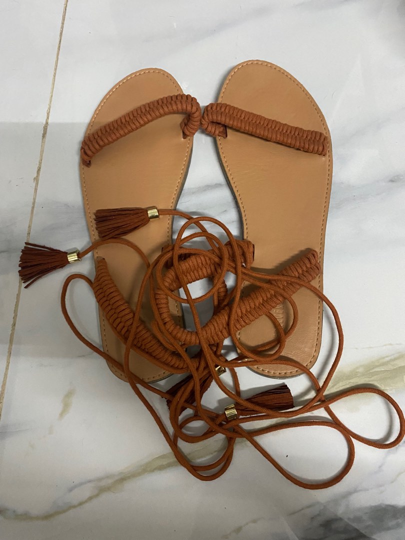 Forever 21 discount strappy sandals