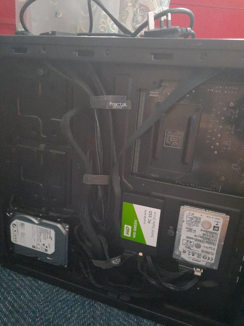 Gaming pc top solid state drive
